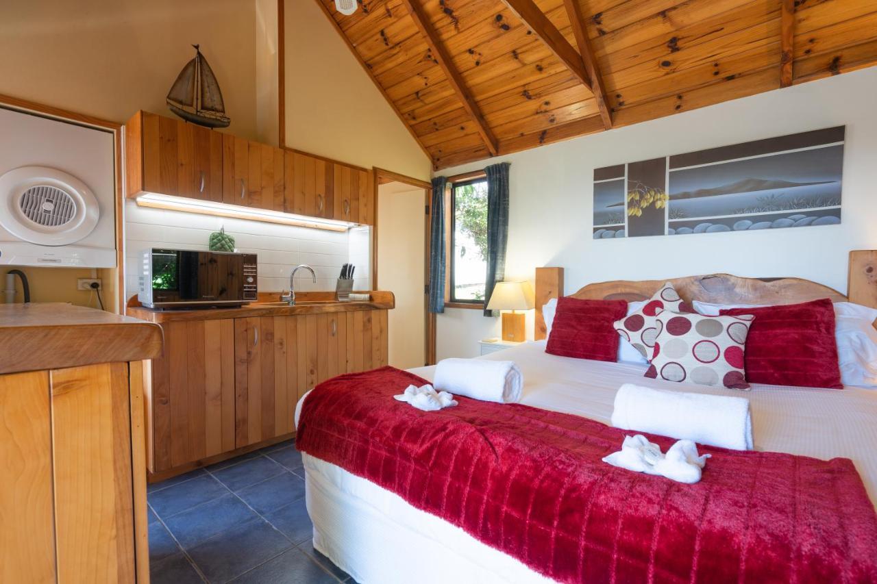 Supacute Character Cottage, Wifi, Sky Tv, Spa Bath, Spa Bath, Dble Kayak And Possibly A Car! Palm Beach Екстер'єр фото