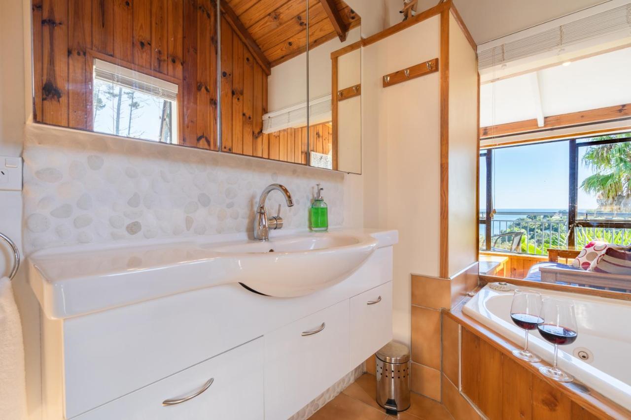 Supacute Character Cottage, Wifi, Sky Tv, Spa Bath, Spa Bath, Dble Kayak And Possibly A Car! Palm Beach Екстер'єр фото