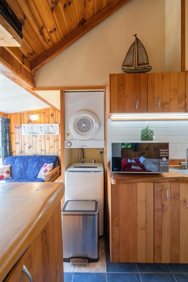 Supacute Character Cottage, Wifi, Sky Tv, Spa Bath, Spa Bath, Dble Kayak And Possibly A Car! Palm Beach Екстер'єр фото